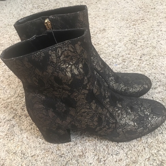 Unisa Black/Gold Lace Booties - Picture 2 of 10
